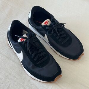 Nike Daybreak Retro Sneakers